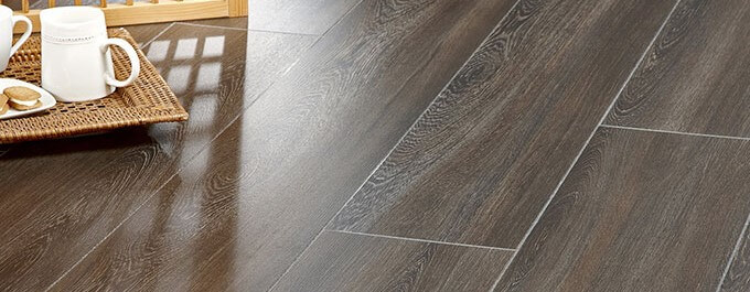 Кварцвиниловая плитка.