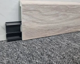 Напольный плинтус Winart HDPS 80 мм 034 Дуб Рене (80х20х2000 мм), 1 п.м.